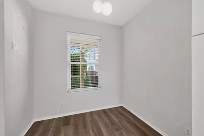 910 Duncan Lane #6, Austin, TX 78705 - Photo 15