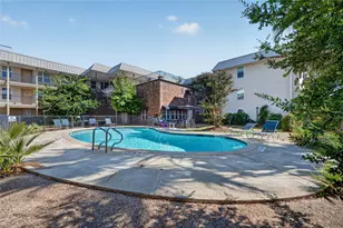 910 Duncan Ln, Austin, TX 78705 - Photo 25