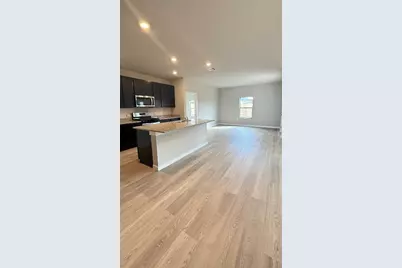 13613 Gray Landing Drive, Elgin, TX 78621 - Photo 7