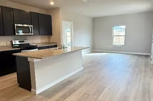 13613 Gray Landing Dr, Elgin, TX 78621 - Photo 7