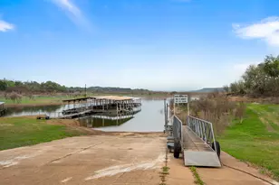 403 Coventry Rd, Spicewood, TX 78669 - Photo 35