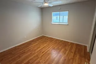 1725 Toomey Rd, Austin, TX 78704 - Photo 9