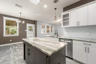 411 Olmos Dr, Leander, TX 78641 - Photo 9