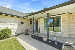 602 Applewood Dr, Pflugerville, TX 78660 - Photo 3
