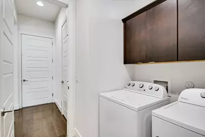 2807 Del Curto Road #J, Austin, TX 78704 - Photo 11