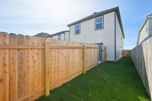 152 Hartson Dr, Taylor, TX 76574 - Photo 19