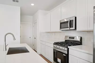 152 Hartson Drive, Taylor, TX 76574 - Photo 5