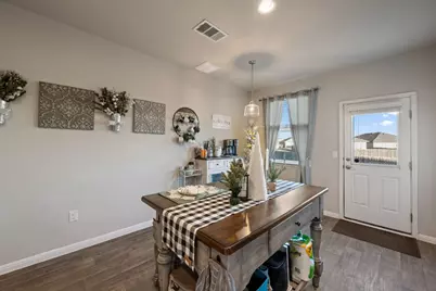 117 Presidential Path, Liberty Hill, TX 78642 - Photo 9