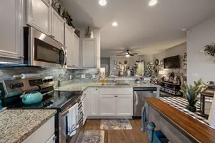 117 Presidential Path, Liberty Hill, TX 78642 - Photo 7