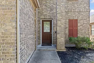 5709 Zachary Scott St, Austin, TX 78747 - Photo 5