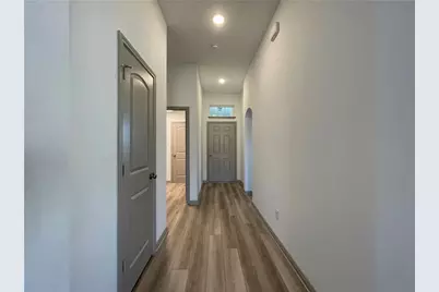 917 Hollyhock Drive, Temple, TX 76502 - Photo 5