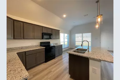 917 Hollyhock Drive, Temple, TX 76502 - Photo 11
