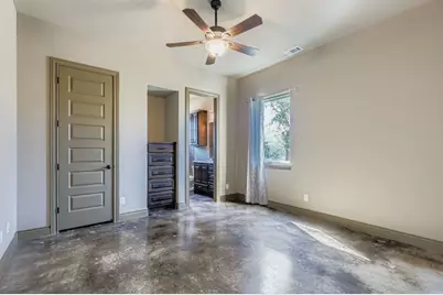 19129 Camelot Woods Cove, Lago Vista, TX 78645 - Photo 21