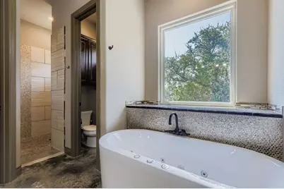 19129 Camelot Woods Cove, Lago Vista, TX 78645 - Photo 15