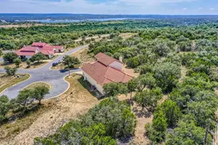 19129 Camelot Woods Cove, Lago Vista, TX 78645 - Photo 35