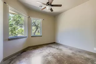 19129 Camelot Woods Cove, Lago Vista, TX 78645 - Photo 17