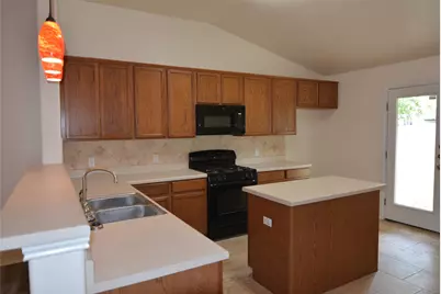 1303 Horseshoe Ranch Drive, Leander, TX 78641 - Photo 7