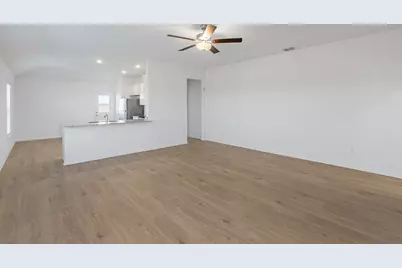 129 Paria Court, Jarrell, TX 76537 - Photo 3