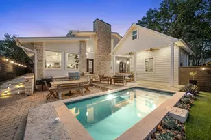 1813 Crooked Ln, Austin, TX 78741 - Photo 19
