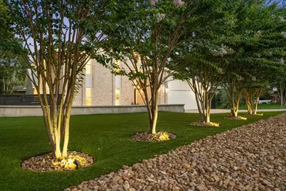 1813 Crooked Lane, Austin, TX 78741 - Photo 3