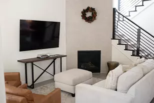 440 Cartwheel Bend, Austin, TX 78738 - Photo 5