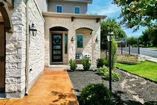 440 Cartwheel Bend, Austin, TX 78738 - Photo 3
