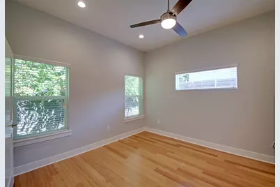 7600 Carver Avenue #B, Austin, TX 78752 - Photo 21