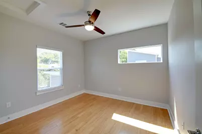 7600 Carver Avenue #B, Austin, TX 78752 - Photo 29