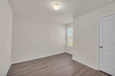 5017 Cressler Lane #28G, Jarrell, TX 76537 - Photo 13