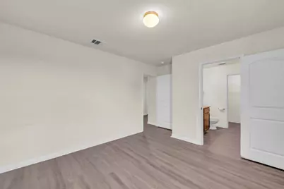 5017 Cressler Lane #28G, Jarrell, TX 76537 - Photo 9