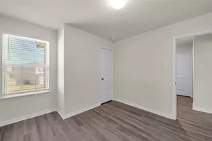 5017 Cressler Ln, Jarrell, TX 76537 - Photo 15