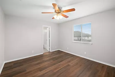 112 Ames Cove, Kyle, TX 78640 - Photo 11