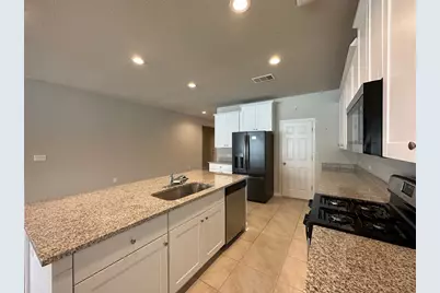 10901 Mickelson Drive, Austin, TX 78747 - Photo 7