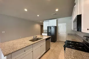 10901 Mickelson Dr, Austin, TX 78747 - Photo 7