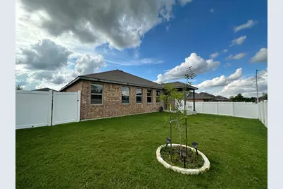 10901 Mickelson Drive, Austin, TX 78747 - Photo 23