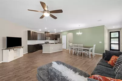 6317 Carriage Pines Drive, Del Valle, TX 78617 - Photo 5