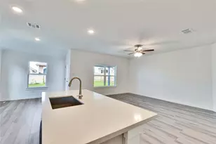 140 Bouldin Acres Pass, San Marcos, TX 78666 - Photo 9