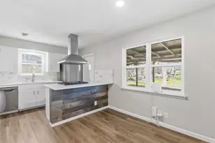 404 Seminole Dr, Austin, TX 78745 - Photo 33