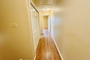 8814 Schick Rd, Austin, TX 78729 - Photo 19