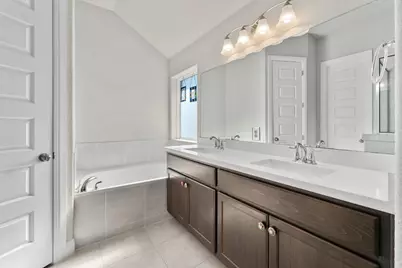 112 Bell Hill Drive, Dripping Springs, TX 78620 - Photo 13