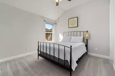 112 Bell Hill Drive, Dripping Springs, TX 78620 - Photo 15