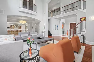 816 Stonewall Ridge Ln, Austin, TX 78746 - Photo 7