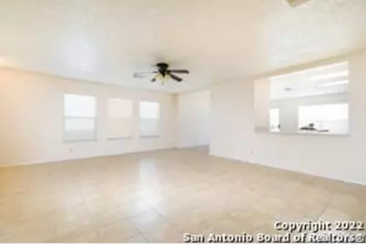 8818 Roquefort, San Antonio, TX 78250 - Photo 5