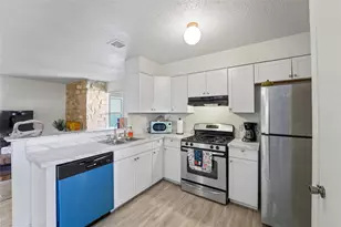 823 Taulbee Ln, Austin, TX 78757 - Photo 9