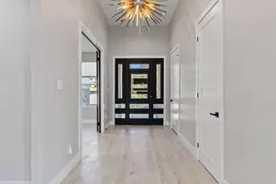 105 Golden Eagle, Horseshoe Bay, TX 78657 - Photo 11