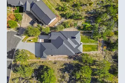 105 Golden Eagle, Horseshoe Bay, TX 78657 - Photo 5