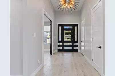 105 Golden Eagle, Horseshoe Bay, TX 78657 - Photo 11