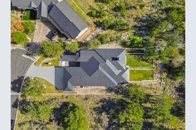 105 Golden Eagle, Horseshoe Bay, TX 78657 - Photo 5