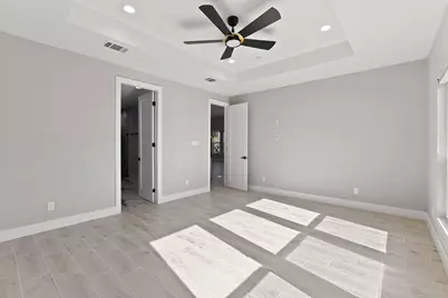 105 Golden Eagle, Horseshoe Bay, TX 78657 - Photo 23