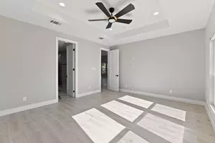 105 Golden Eagle, Horseshoe Bay, TX 78657 - Photo 23